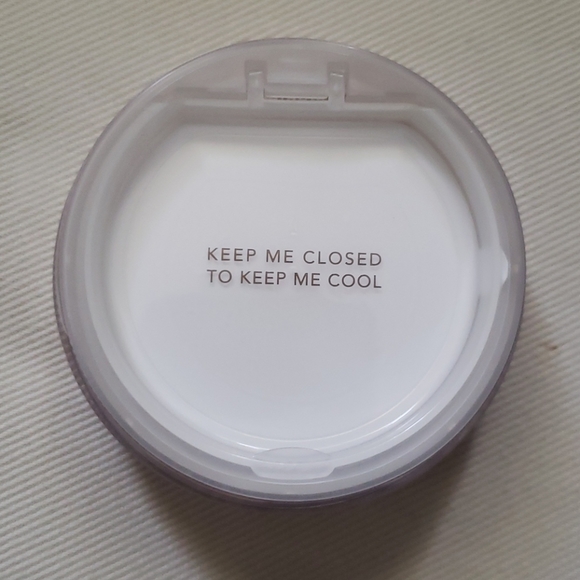 Becca Hydra-Mist Set & Refresh Powder - Picture 5 of 5